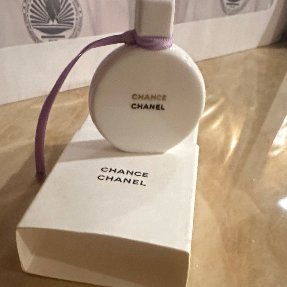 CHANEL Chance White Bottle with Purple Ribbon